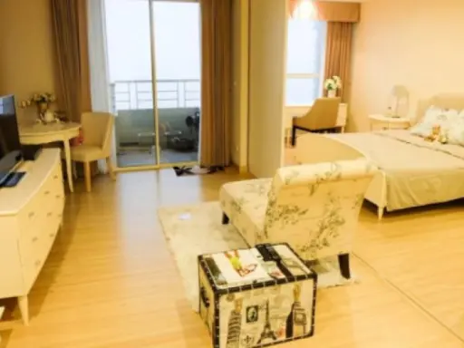For rent The Lighthouse Sathorn-Chareonnakorn elegant decorated room Fantastic furniture, lovely price, book now