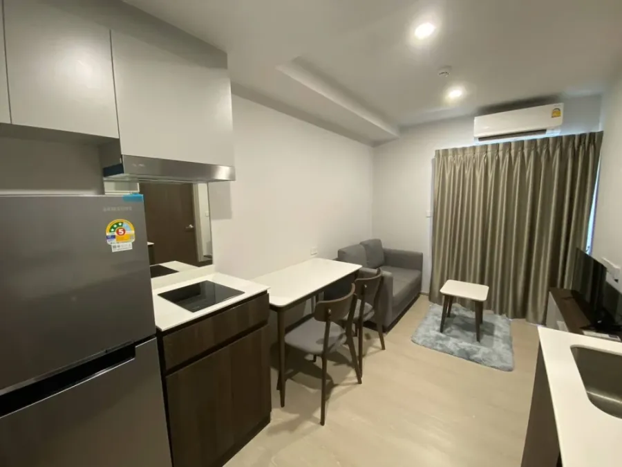 For rent: New Cross Kookot Station, 3rd floor, fully furnished. Interested? Hurry and book now. Don't miss out!