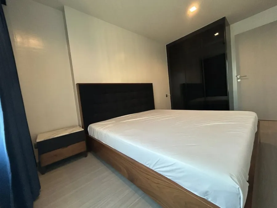 For rent: Life Ladprao, very high floor unit. Fully furnished with appliances, ready to move in.