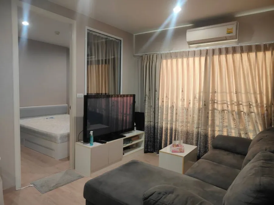 For rent: The Parkland Phetkasem-Thapra, corner unit, fully furnished. Book now! (Hurry!)