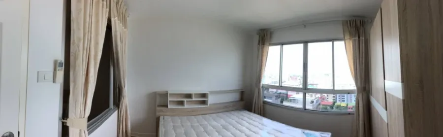 For rent: Lumpini Ville Ramkhamhaeng 44. Spacious rooms with ample usable space. Book today! Don't miss out!