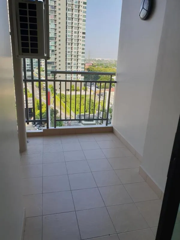 Quick sale Supalai Loft Chaengwatthana 1 bed 1 bath with full furniture. Come on, don't wait