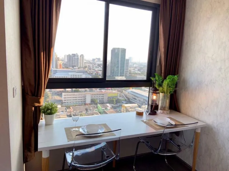 Urgent for rent !! Ideo Sukhumvit 93 Condo, corner unit, high floor, good location, close to the source of food, don't miss !!
