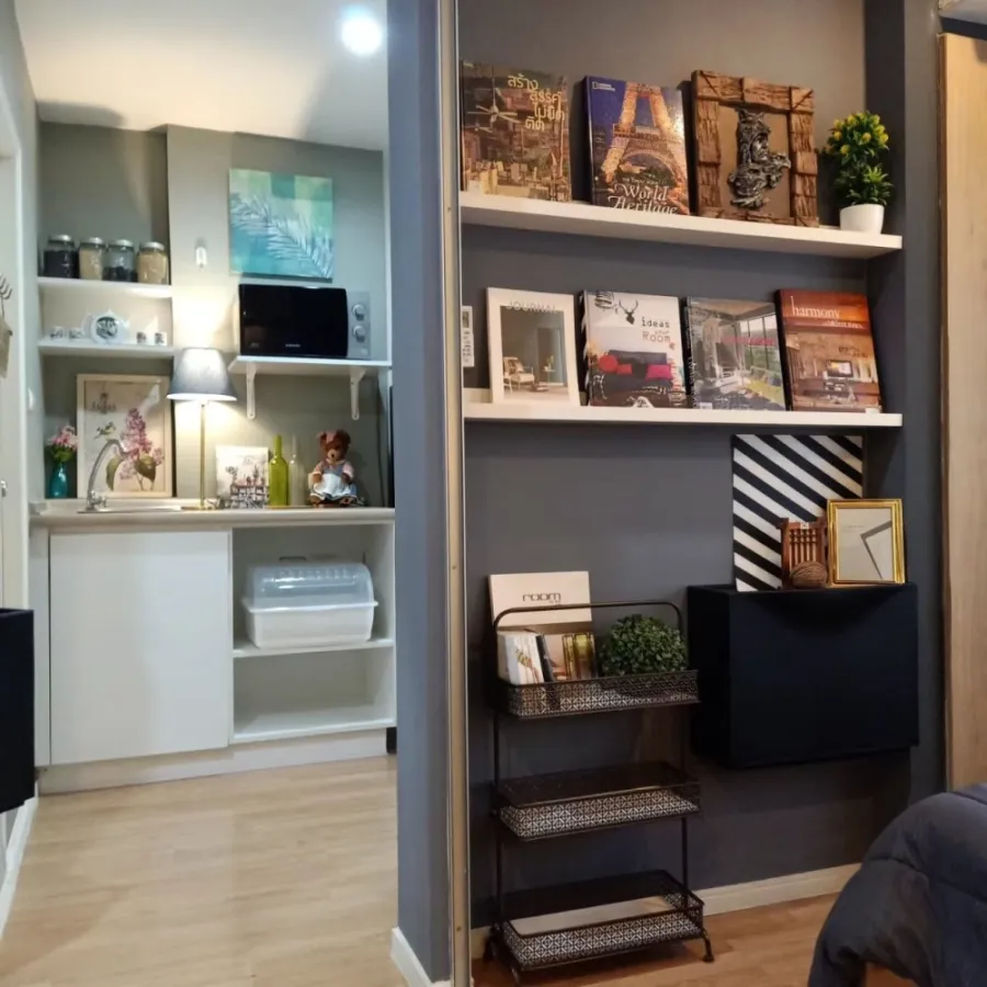 ให้เช่า ลุมพินี วิลล์ อ่อนนุช 46 มีห้องนั่งเล่นแนว Wood Industrial ตู้ Built-in เก็บของเยอะมาก ด่วนๆ