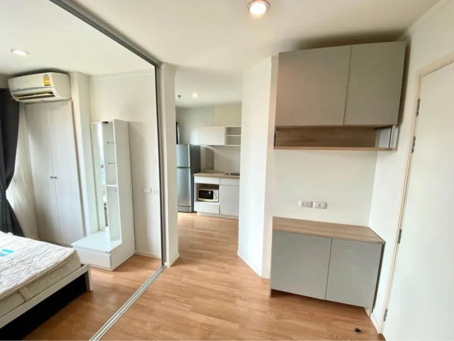 Sell, rent, Lumpini Ville Condo, Sukhumvit 77, corner room, high floor, beautiful view, private, good price, don't miss!!