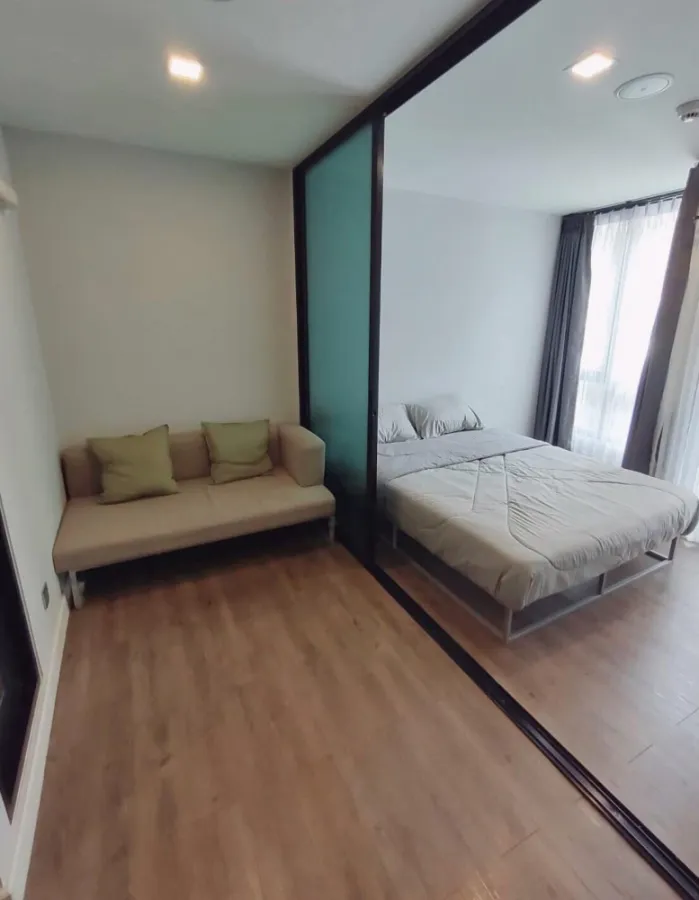 Condo for sale Esta Bliss, beautiful room, fully furnished and very beautiful. Good location, near BTS, near the mall, don't miss it.