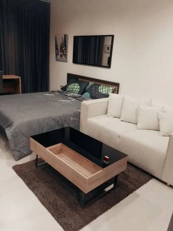 Condo for rent at Rhythm Sukhumvit 36-38, studio room, 24.5 sq.m., floor 12A, ready to move in, reasonable price, do not miss !!