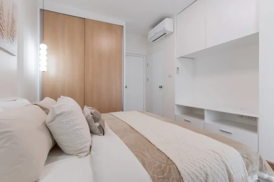 Selling The IRIS Rama 9-Srinakarin, 6th floor, Building F. Beautifully decorated, very livable, fully furnished. Book now!