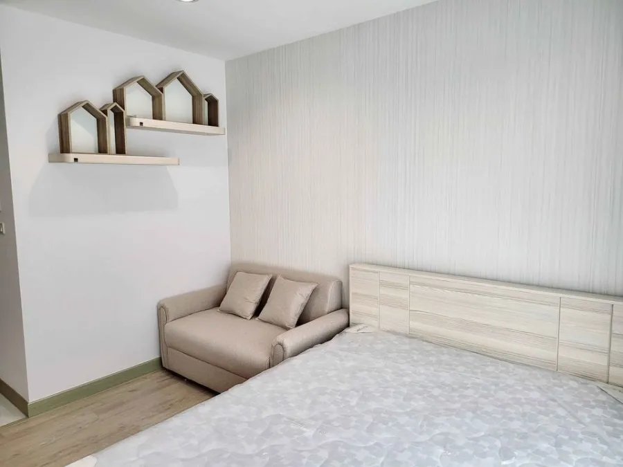For sale Thana Astoria, fully furnished and ready to move in Fully furnished + electrical appliances Carry your bag and move in.