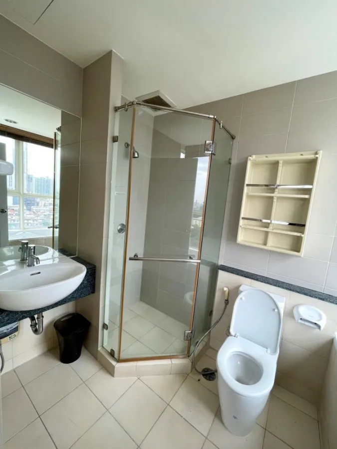 Condo for sale, rent, The Lighthouse Sathorn - Charoen Nakhon, fully furnished, near BTS Charoen Nakhon.