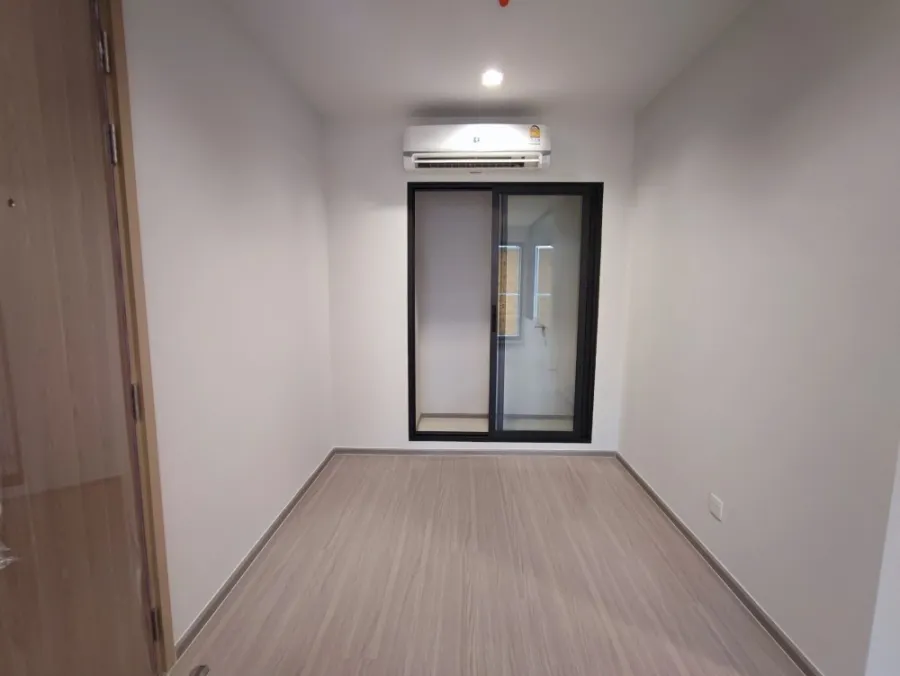 ขายคอนโด Life Sathorn Sierra 2 ห้องนอน 2 ห้องน้ำ เฟอร์ครบ ไม่ร้อนตอนบ่าย วิวสระน้ำ จองเลย