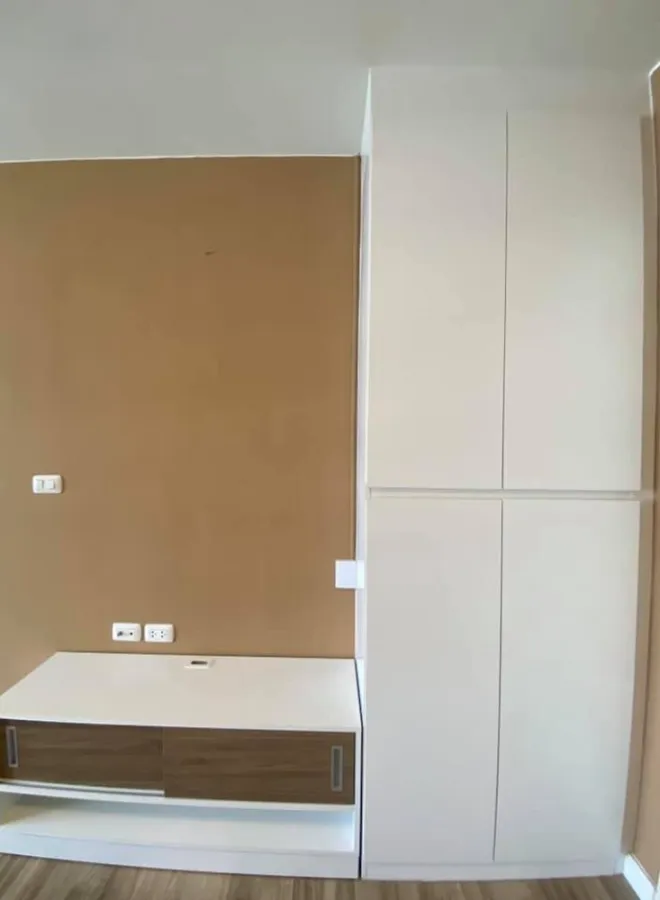 For rent ดีคอนโด แคมปัส รังสิต เฟส 2 ห้องกว้าง ตกแต่งห้องสไตล์ two tone สบายตา ห้ามพลาดเลยจ้า