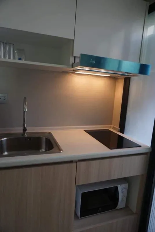 For rent Episode Phaholyothin–Sapanmai ห้องมุม วิวสวน เฟอร์ครบ พร้อมอยู่สุดๆ จองเลย ห้ามพลาด