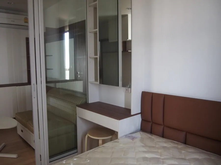 ว้ายย ห้องนี้ต้องรีบจอง ห้องสวยมาก บิวท์อินแน่นๆ พร้อมเครื่องซักผ้า ที่ The Base แจ้งวัฒนะ ให้เช่า