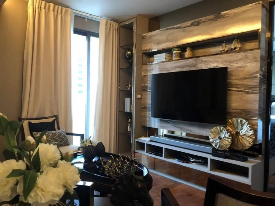 ขาย ให้เช่า ดิ แอดเดรส สุขุมวิท 61 ชั้น 4 ห้องกว้าง อยู่สบาย ตกแต่งสวย น่าอยู่ สนใจรีบจองเลย ด่วนๆ