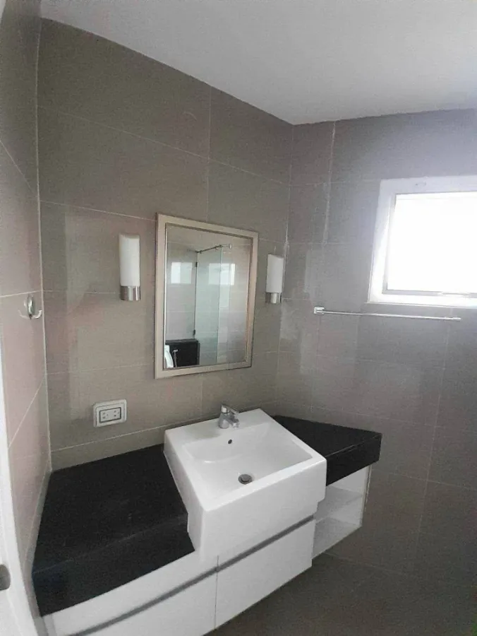 Condo for sale, Supalai Wellington, 2 bedrooms, 2 bathrooms, ready to move in, convenient to travel, fully furnished, don't miss it!!