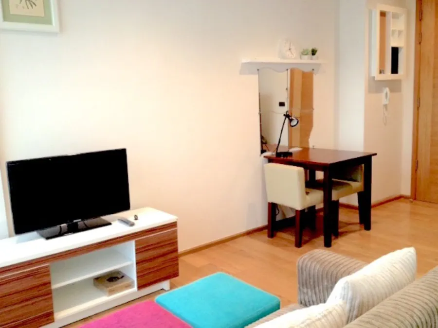 Condo for sale, for rent, Fuse Sathorn-Taksin, high floor, good view, fully furnished, can't miss it, urgent.