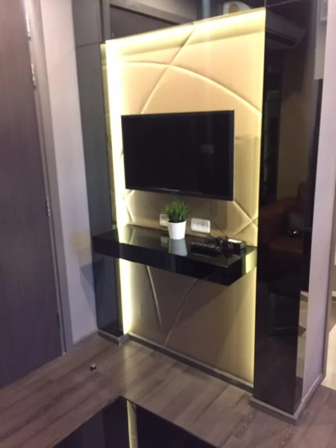 Condo for sale, The Base Park West, Build in room, ready to move in, high floor, beautiful view, don't wait, hurry to reserve!!
