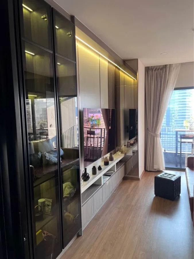 ขายให้เช่า Cloud Thonglor-Phetchaburi 2 ห้องนอน 2 ห้องน้ำ ตกแต่งพร้อมอยู่ ชั้น17 ห้องมุม จองเลย