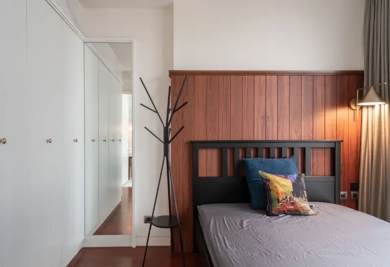 For rent: Khun by Yoo, 9th floor. Beautiful, fully furnished unit. Book now! Don't miss out!