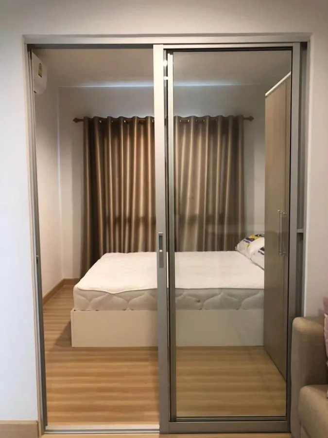 For rent: The Kith Lite Bangkadi-Tiwanon. Complete electrical appliances Fully furnished The view is open and comfortable. Don't miss it.