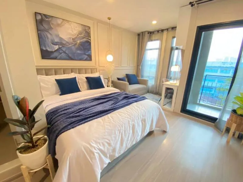 For rent!! Aspire Asoke-Ratchada, 5th floor, Building B, very beautiful room, fully decorated and furnished. Complete in one room, not too expensive!!