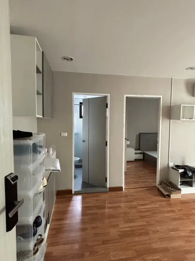 For sale or rent: Sucharee Life Laksi-Chaengwattana, corner unit, quiet, great location, complete amenities. Book now!