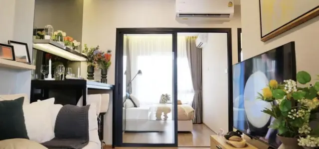 ขายดาวน์ เดอะ ลิฟวิ่น รามคำแหง ชั้น 10 ห้องกว้าง Fully furnished ทำเลดีมาก เป็นเจ้าของได้แล้ววันนี้ images