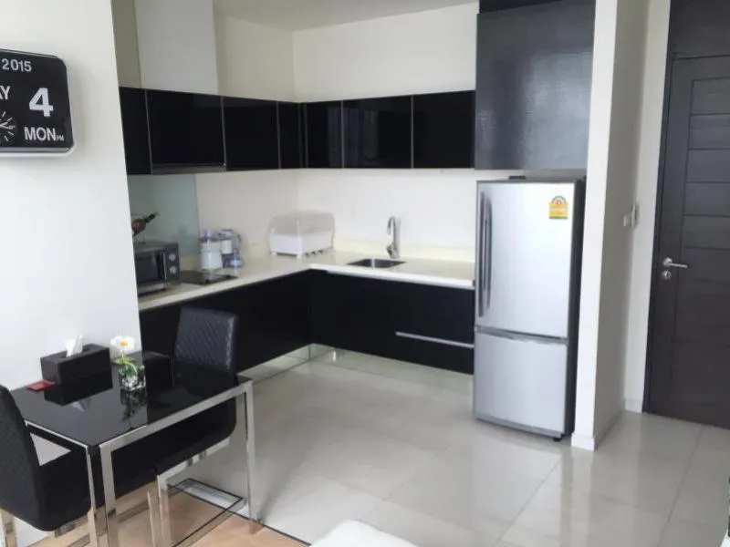 Urgent sale Eight Thonglor Residences, beautiful room, ready, good location, hurry!