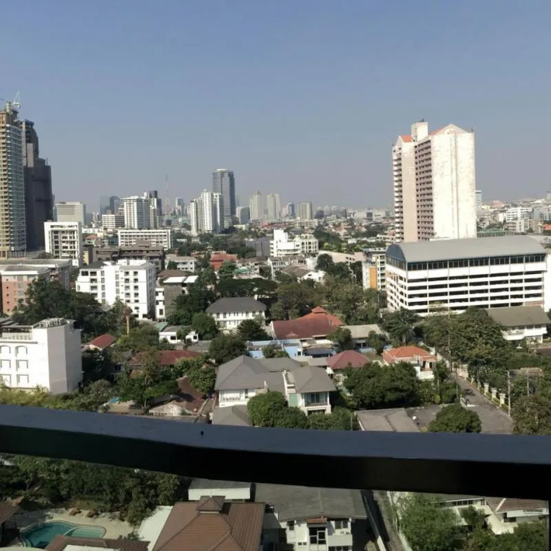 For rent or sale, H Condo Sukhumvit 43, beautiful room, city view, tight furniture, hurry up!