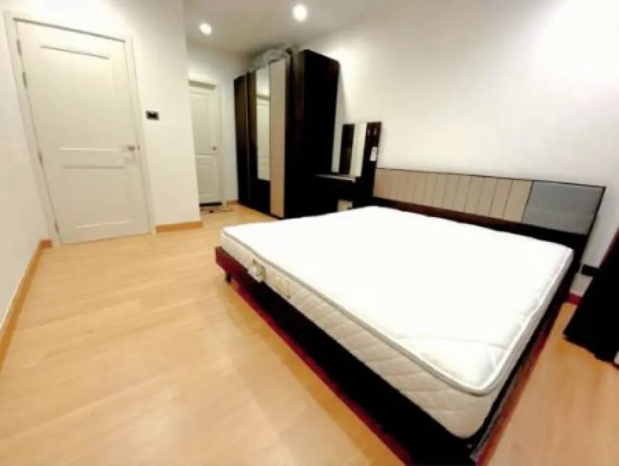 Condo for rent at Supalai Wellington 2, fully furnished, convenient to travel, hurry and book now, don't wait!!