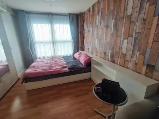 Urgent sale: Condo The Trust Ngamwongwan, fully furnished + electrical appliances, fully decorated, just bring your bags and come!