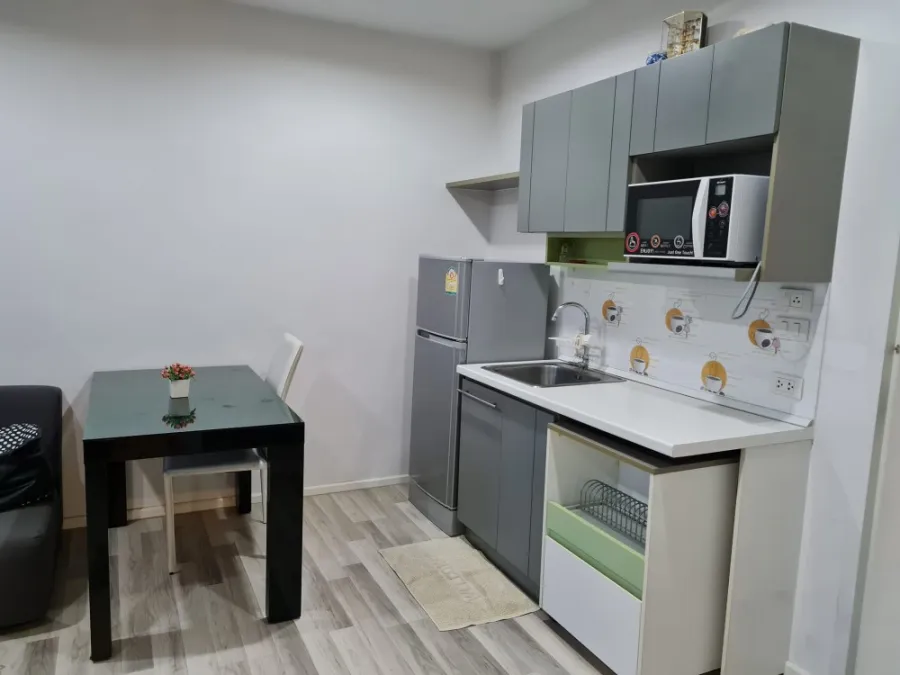 For rent, The Key Chaengwattana, 16th floor, high floor, good view, comes with full decoration, book now, don't miss it.