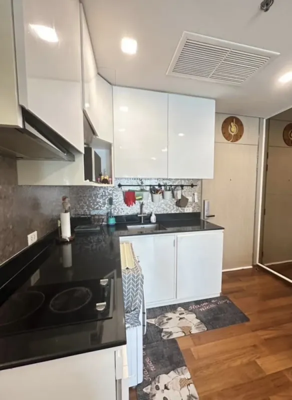 ให้เช่าคอนโดหรูห้องใหญ่ 43 ตร.ม. พร้อม Walk-in Closet และอ่างอาบน้ำ เพียง 140 เมตรจาก BTS อารีย์ | ✨ Noble Reform (โนเบิล รีฟอร์ม)