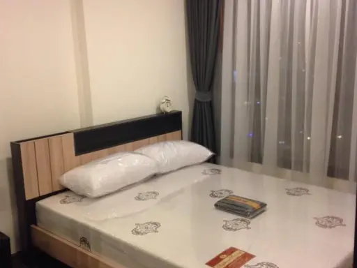 Condo for rent, The Base Sukhumvit 77, beautiful room, ready to move in. The view outside the room next to the expressway. Don't wait.