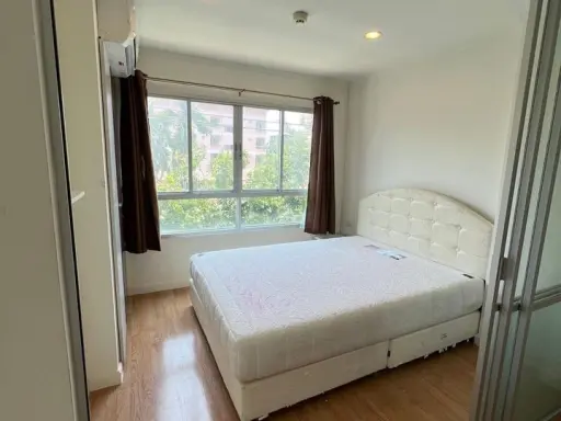 For sale, Lumpini Ville Phatthanakan-New Phetchaburi, Building A1, 3rd floor, nice partition room, reserve it as an owner.