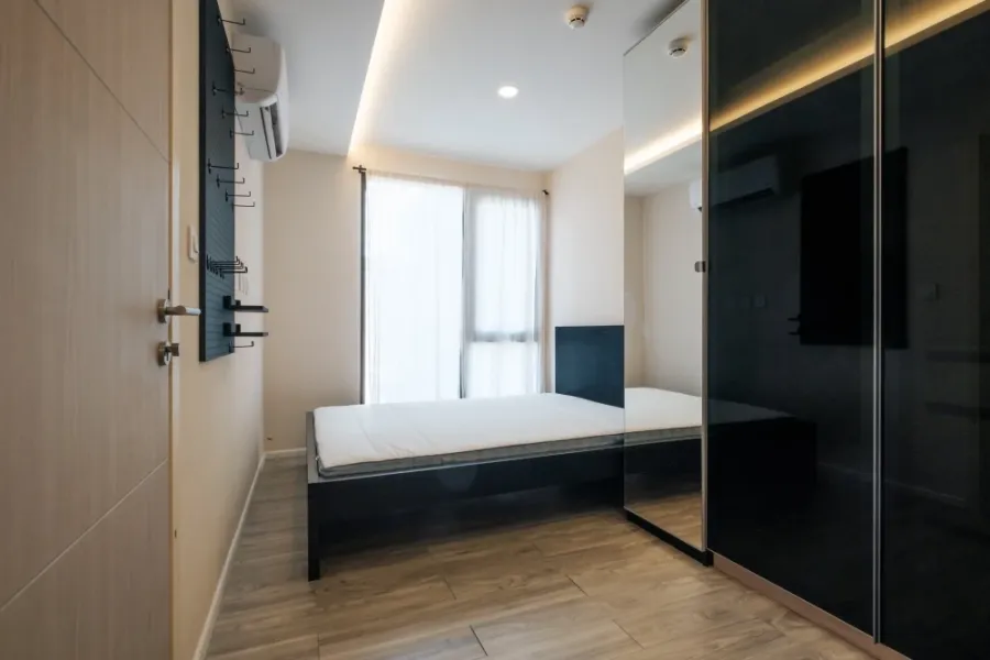 For sale: IKON Sukhumvit 77, 8th floor, fully furnished, nice to live in, hurry and reserve now, urgently.