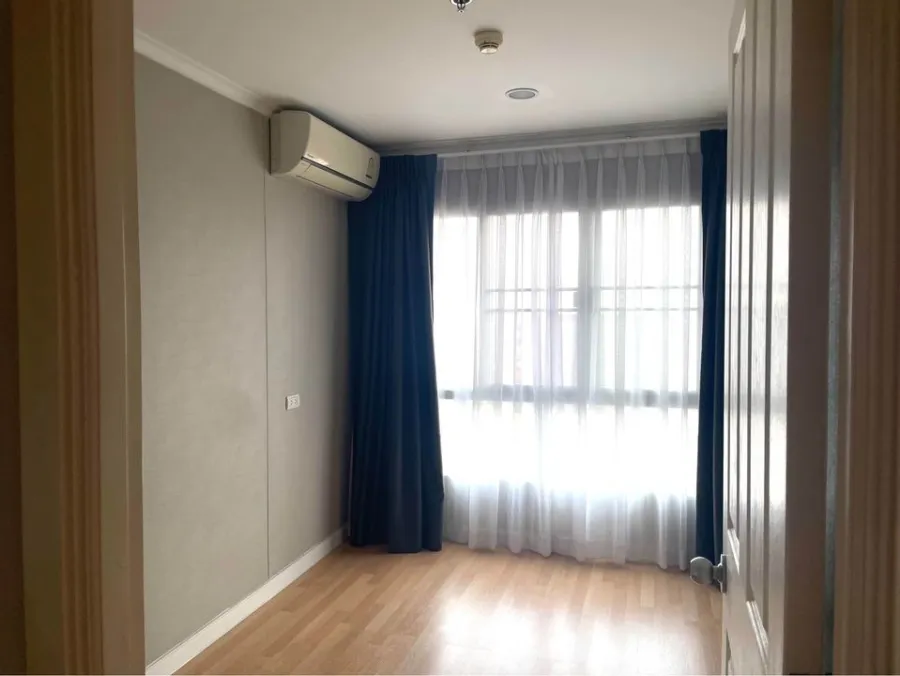 For sale rent Lumpini Park Riverside Condo Rama 3, empty room, 34th floor, Chao Phraya River view, come to reserve.