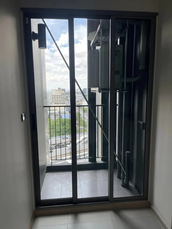 Condo for rent, Whizdom Station, Ratchada-Thapra, 19th floor, clear view, no block, fully furnished room, hurry to reserve.