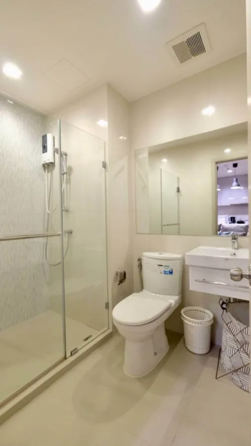 Urgent for rent !! Life Condo Sukhumvit 48, beautiful room, good location, fully furnished, book now !!