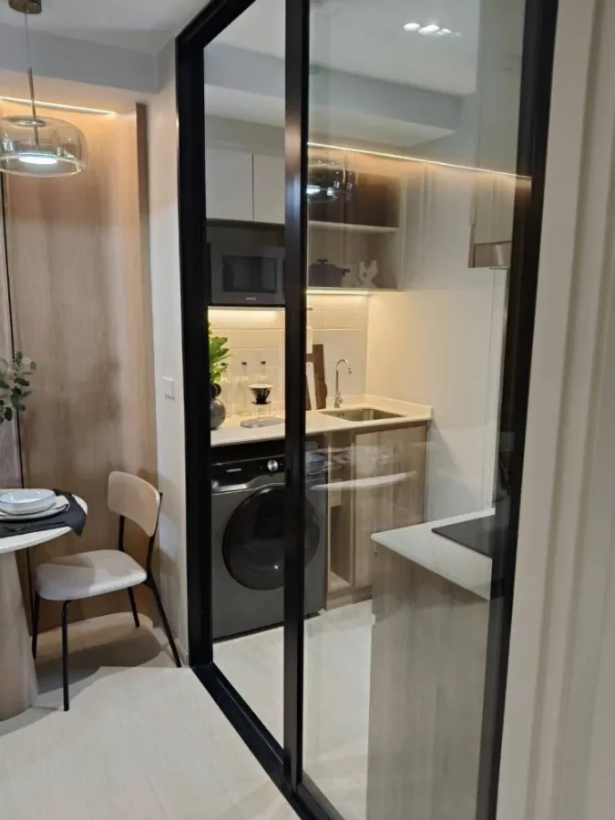 ให้เช่า NUE CORE KHU KHOT ห้องพร้อมอยู่ เฟอร์ เครื่องใช้ไฟฟ้าครบ มาจับมาจองเลย อย่าพลาด