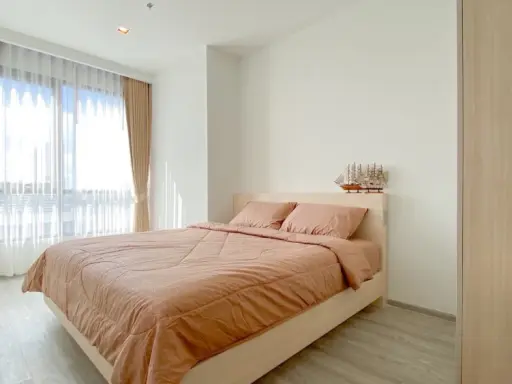 Aeras Condo for rent, corner unit offering privacy, spacious living area, and stunning sea views. You won't want to miss this! images