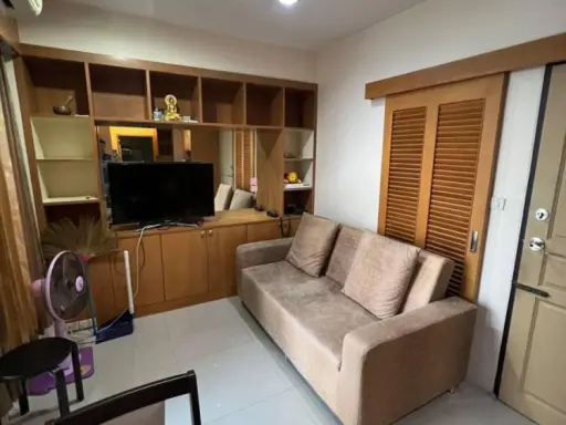 ขายคอนโด ปทุมวัน รีสอร์ต 2 ห้องนอน 1 ห้องน้ำ เฟอร์นิเจอร์ตกแต่งครบ วิวสูง จองด่วน