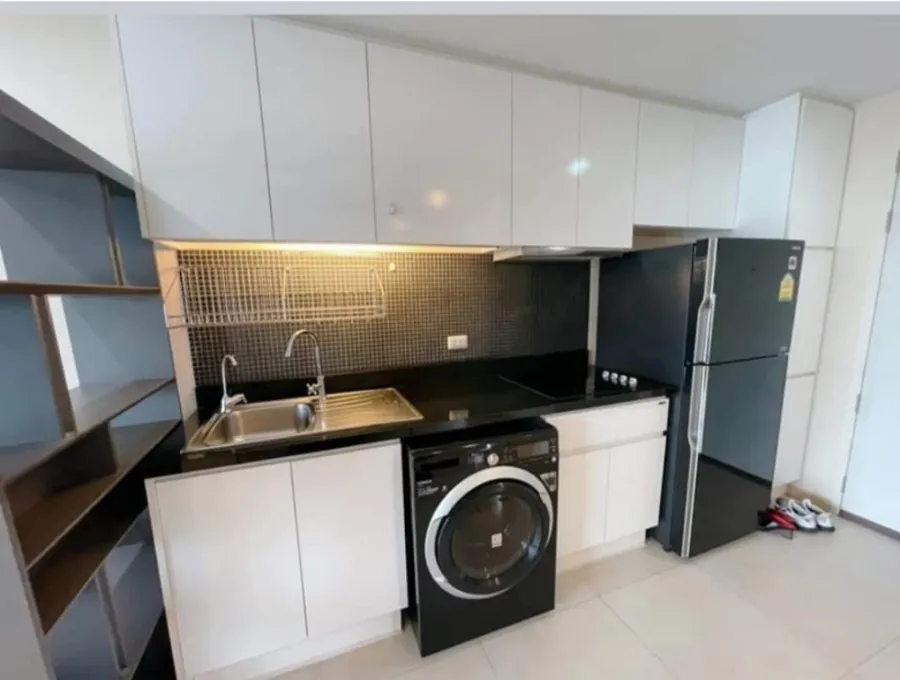 Condo for sale, Vertic Rama 4, ready to move in. Decorated in a simple style, very livable, fully furnished, end here in one place.