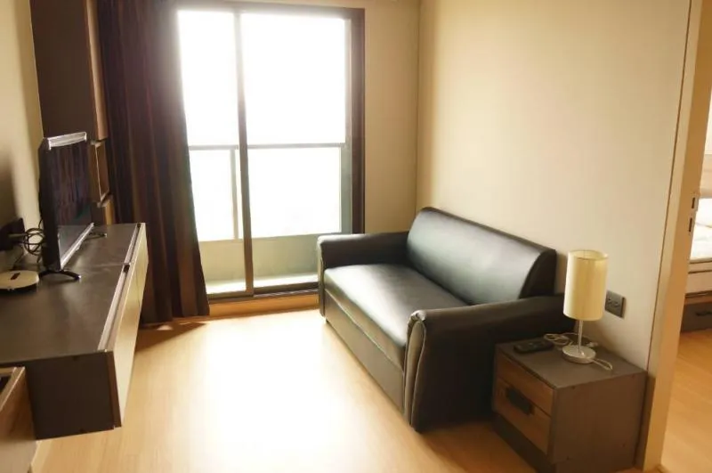 ปล่อยเช่า-ขาย Lumpini Suite ดินแดง ราชปรารภโซฟานุ่ม เตียงกว้าง พลาดแล้วพลาดเลย