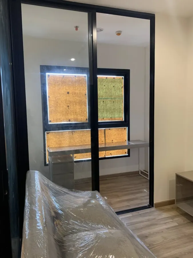 Selling Niche Mono Charoen Nakorn 1-bedroom, 1-bathroom unit in a prime location with complete amenities. Book now!