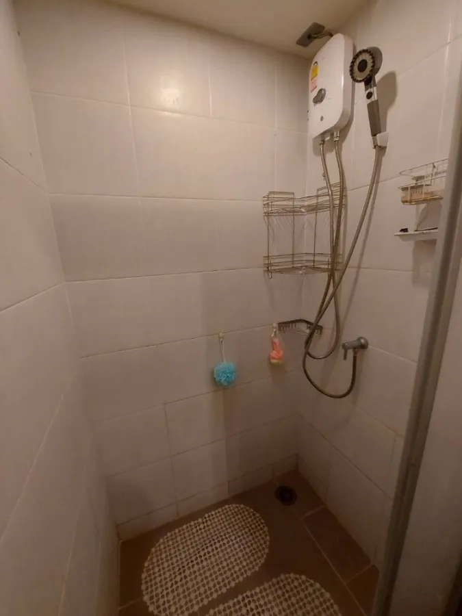 Lumpini Mega Bangna for sale with tenants, separated rooms. With wallpaper Don't miss out on booking now.