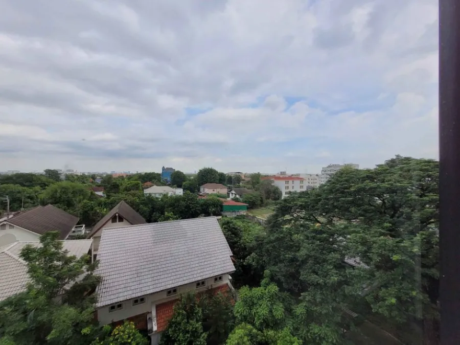 Condo for rent at kensington, Phahon Yothin 63, beautiful garden view, fresh air, cool Built-in fully furnished, book now
