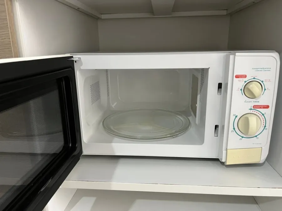 For rent: The Kith Lite Bangkadi-Tiwanon, room on the 4th floor, just the right height, fully furnished, ready to move in.