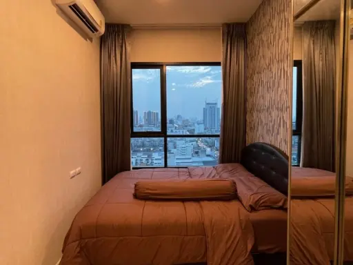 Condo for sale, Knightsbridge Collage Ramkhamhaeng, 15th floor, west side, swimming pool view. Feel at ease, you can reserve now.